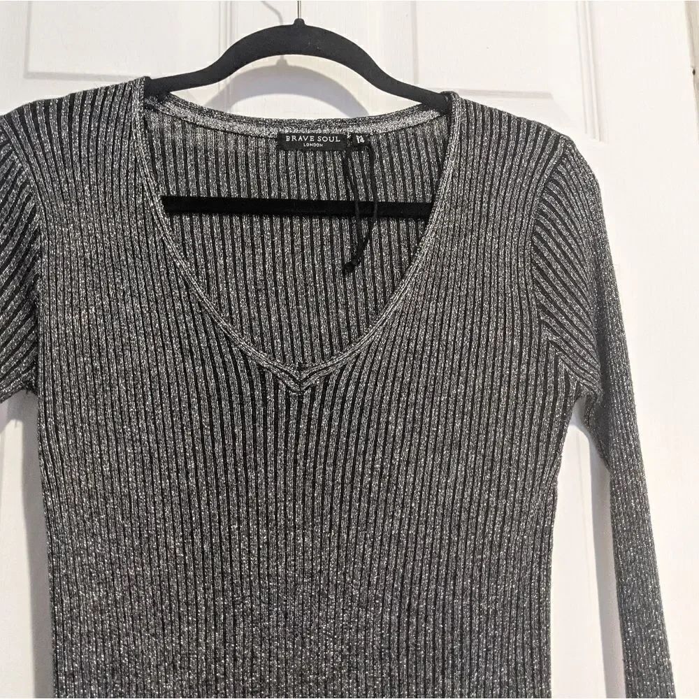 ASOS Brave Soul V-neck Sweater Metallic Thread - Picture 2 of 6